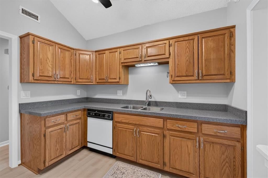 4311 S Megan Court — photo 14