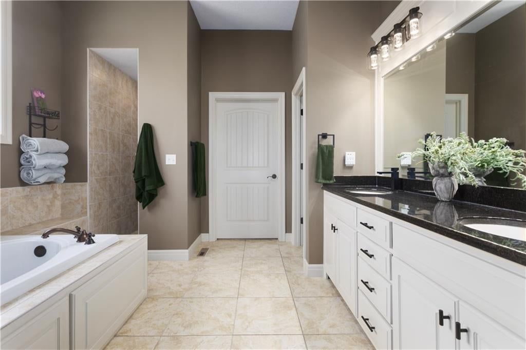 10992 S Parish Street — photo 22