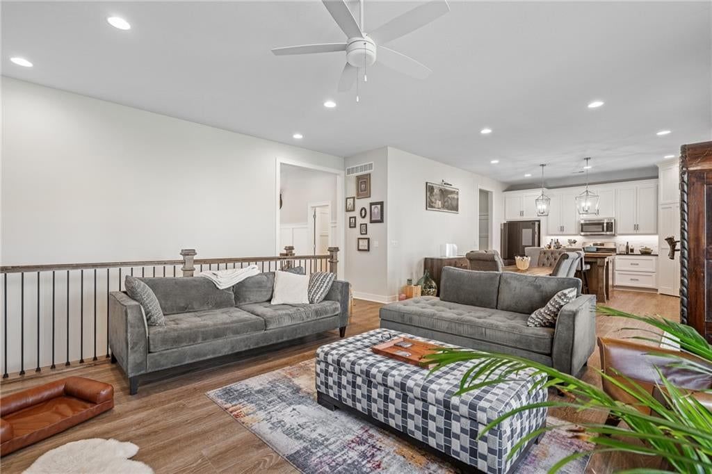 4530 NW 49th Court — photo 9