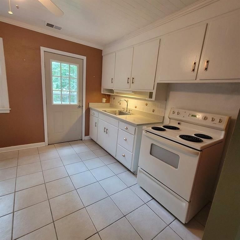 4813 Canterbury Street — photo 12