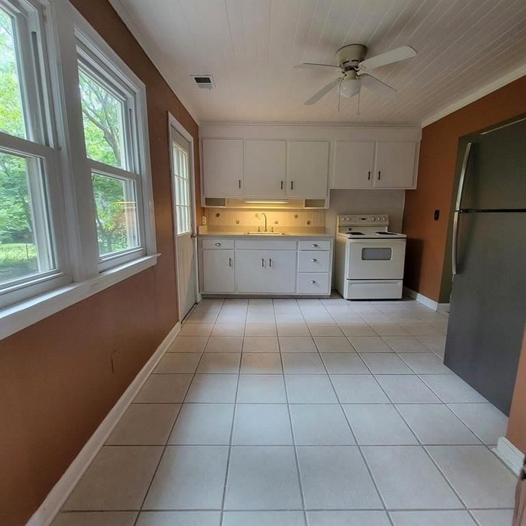 4813 Canterbury Street — photo 13
