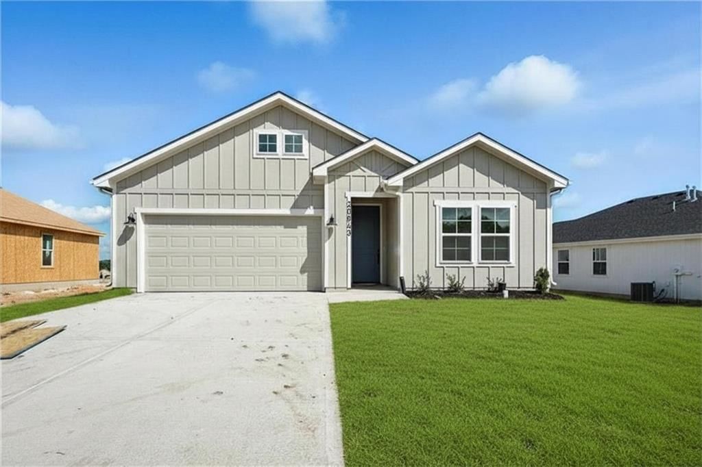 17581 Spivey Street — photo 1