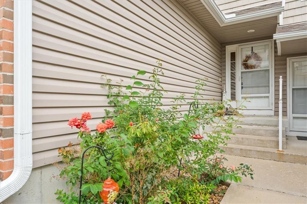 3564 NE Austin Drive — photo 4