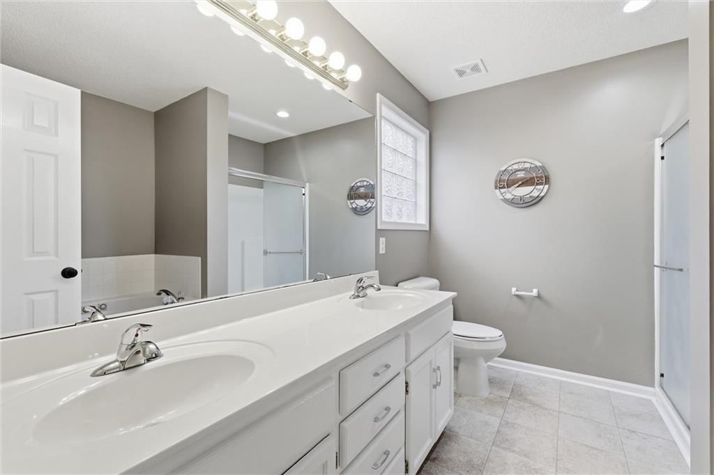 10416 NW 87th Street — photo 30
