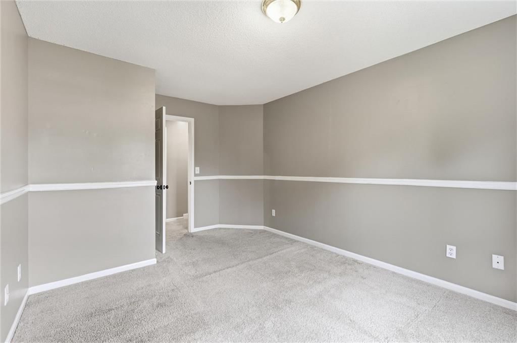 10416 NW 87th Street — photo 33