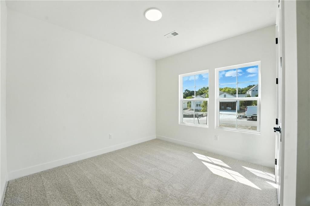 17557 Spivey Street — photo 4