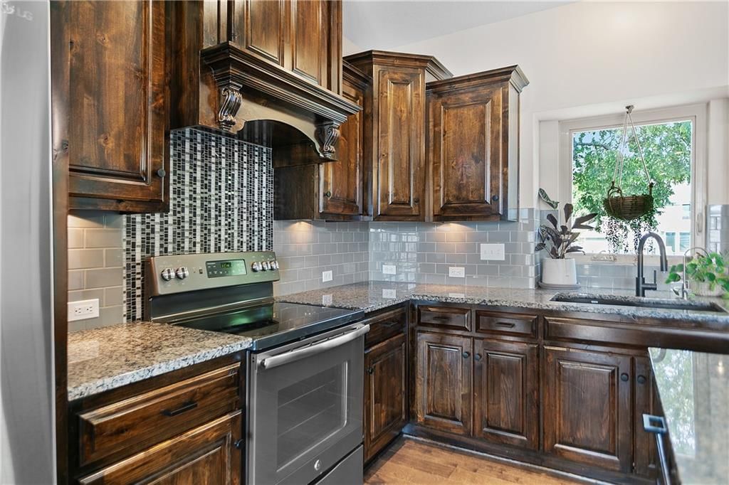 10706 N Tracy Avenue — photo 14