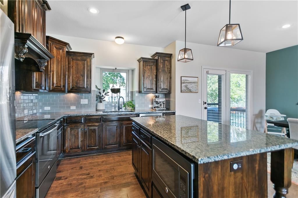 10706 N Tracy Avenue — photo 15