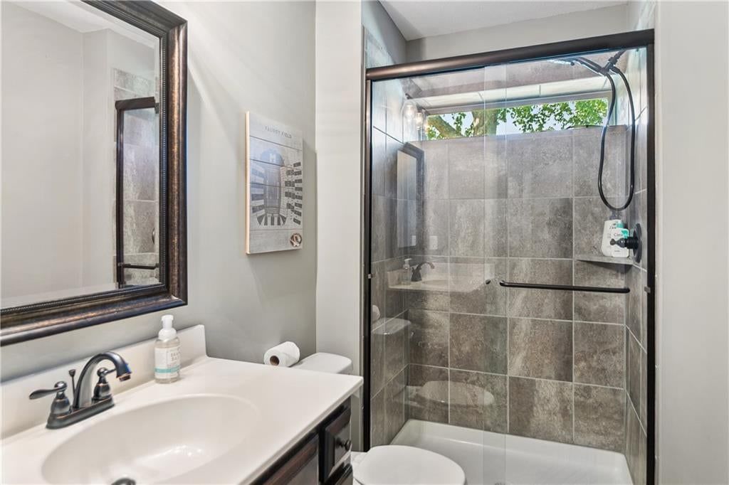 10706 N Tracy Avenue — photo 35