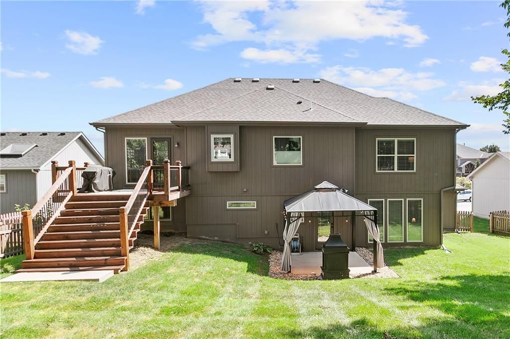 10706 N Tracy Avenue — photo 40