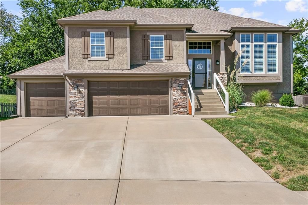 10706 N Tracy Avenue, Kansas City, MO: listing photo 3