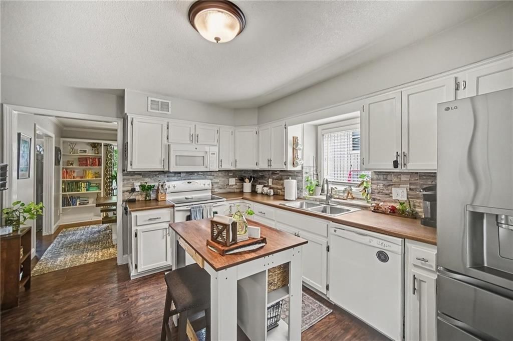 1307 SW 24th Street — photo 9