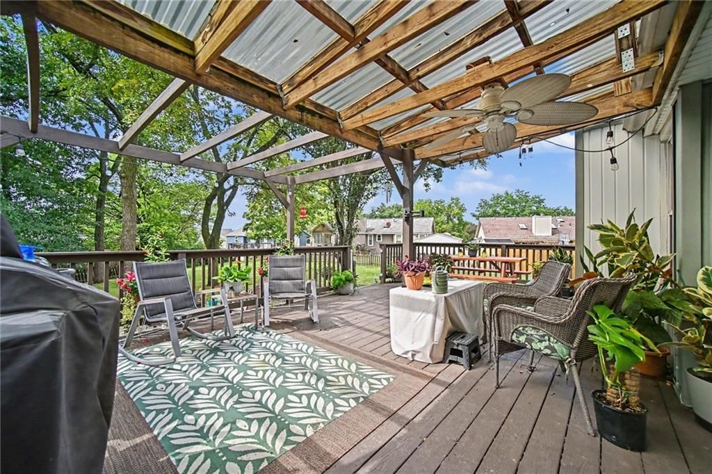 1307 SW 24th Street — photo 23