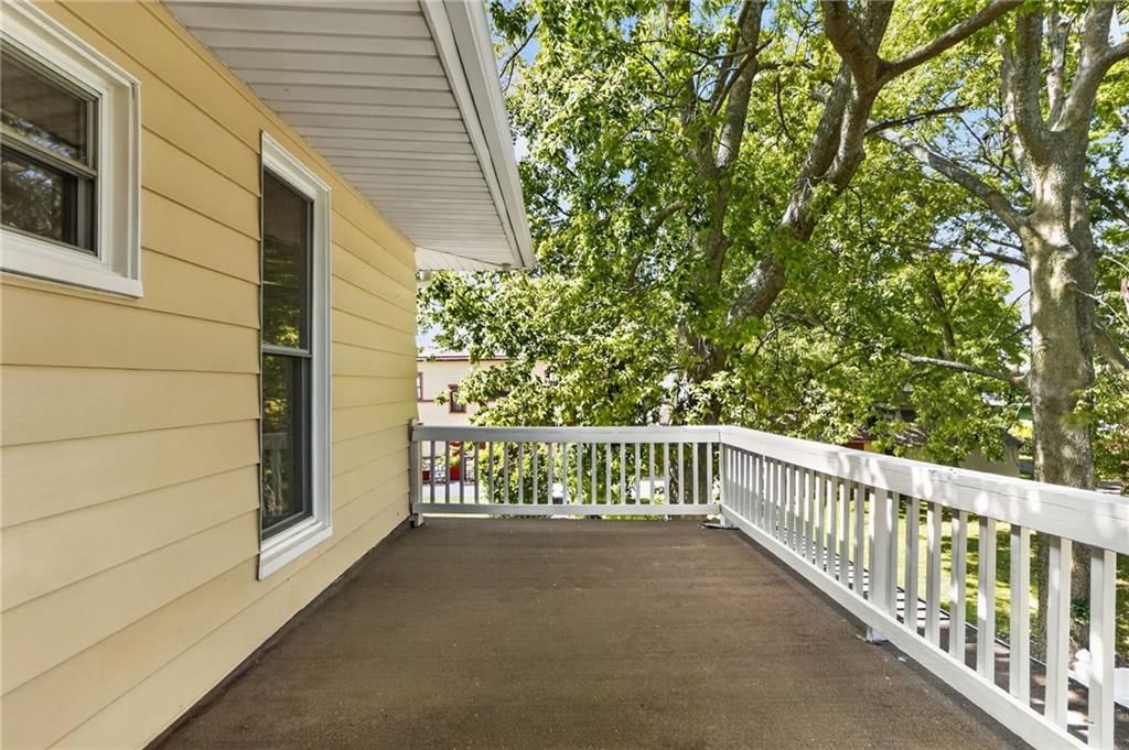 610 W Maple Avenue — photo 43