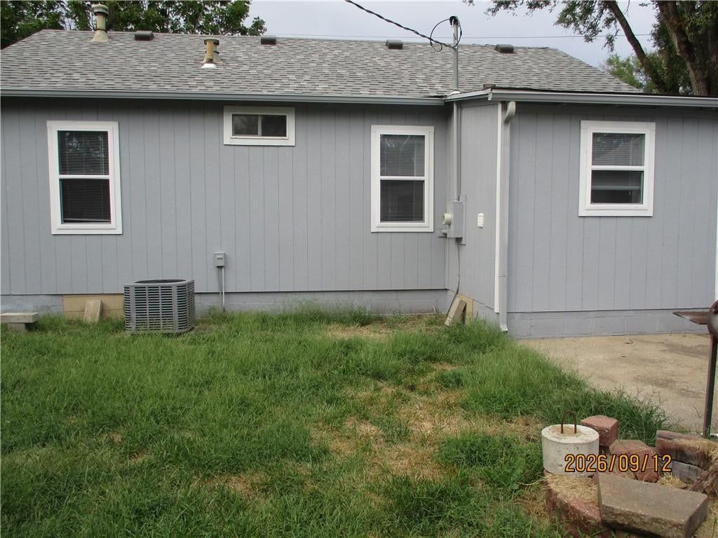 603 E Poplar Street — photo 5
