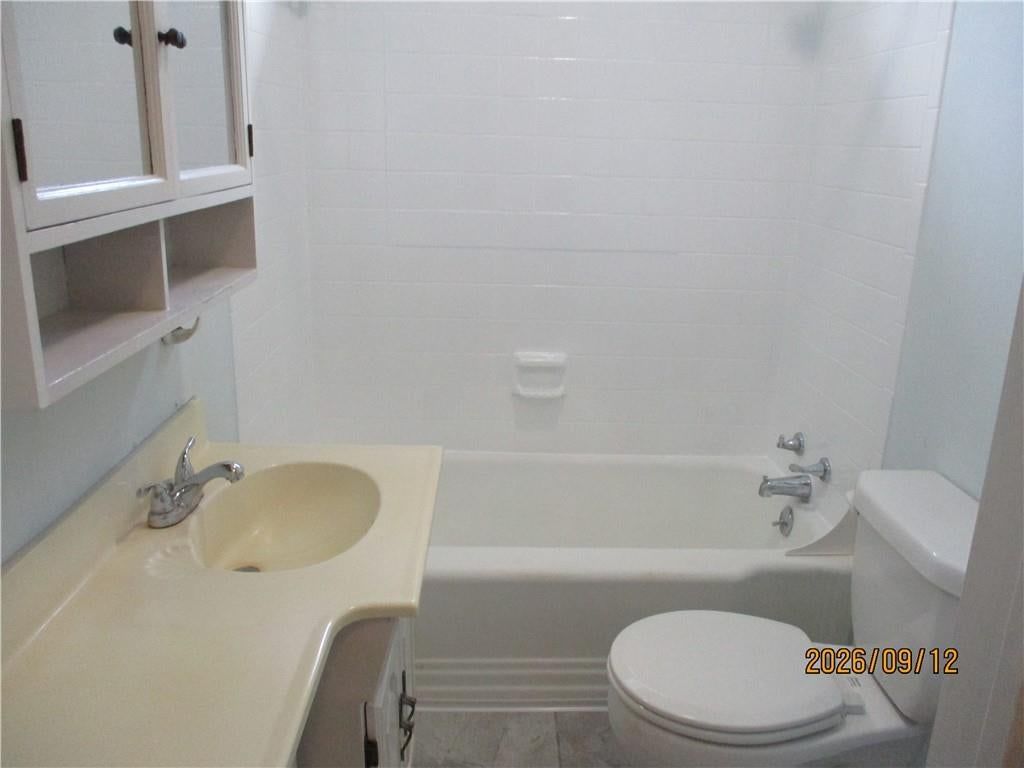 603 E Poplar Street — photo 10