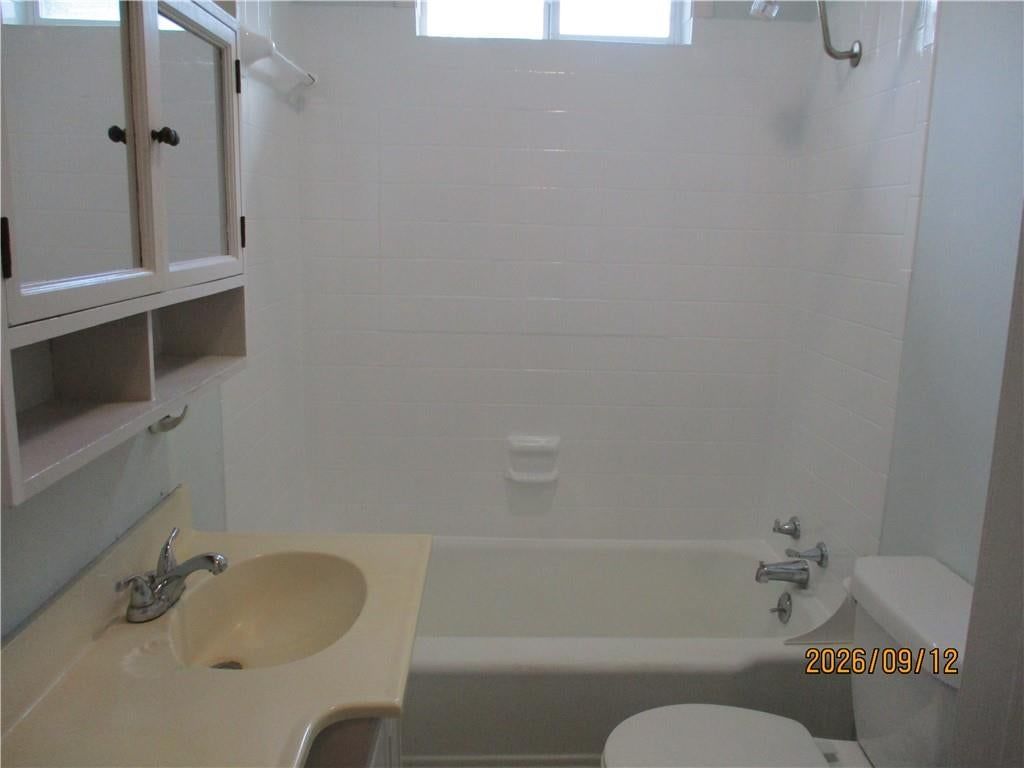 603 E Poplar Street — photo 11