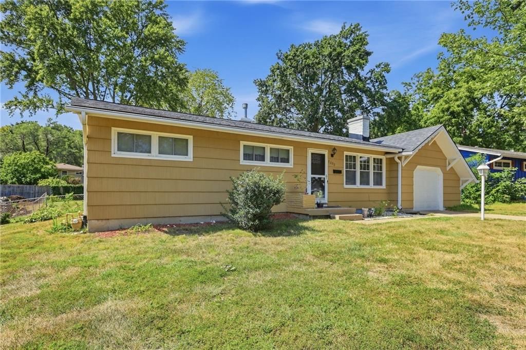 7202 Larsen Street — photo 2