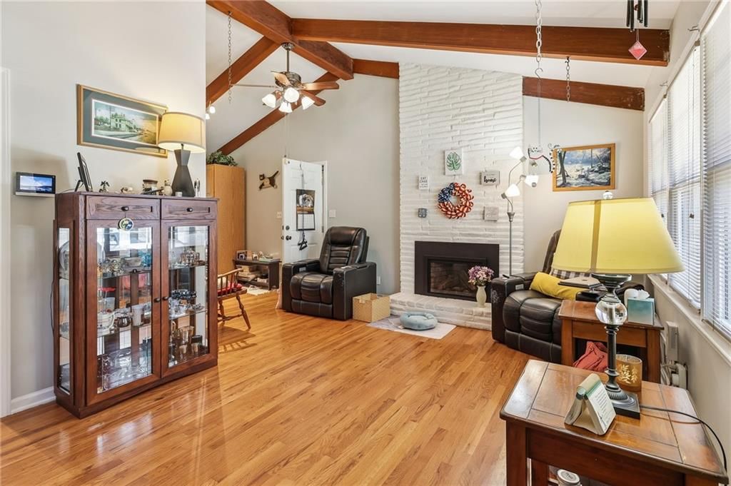 7202 Larsen Street — photo 6