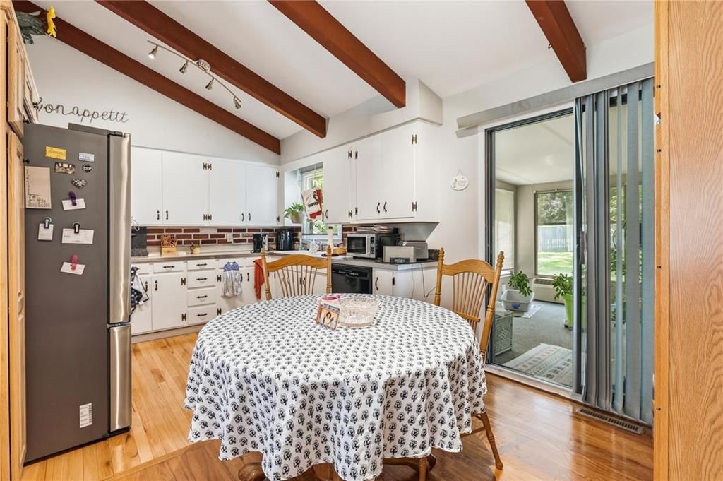 7202 Larsen Street — photo 8