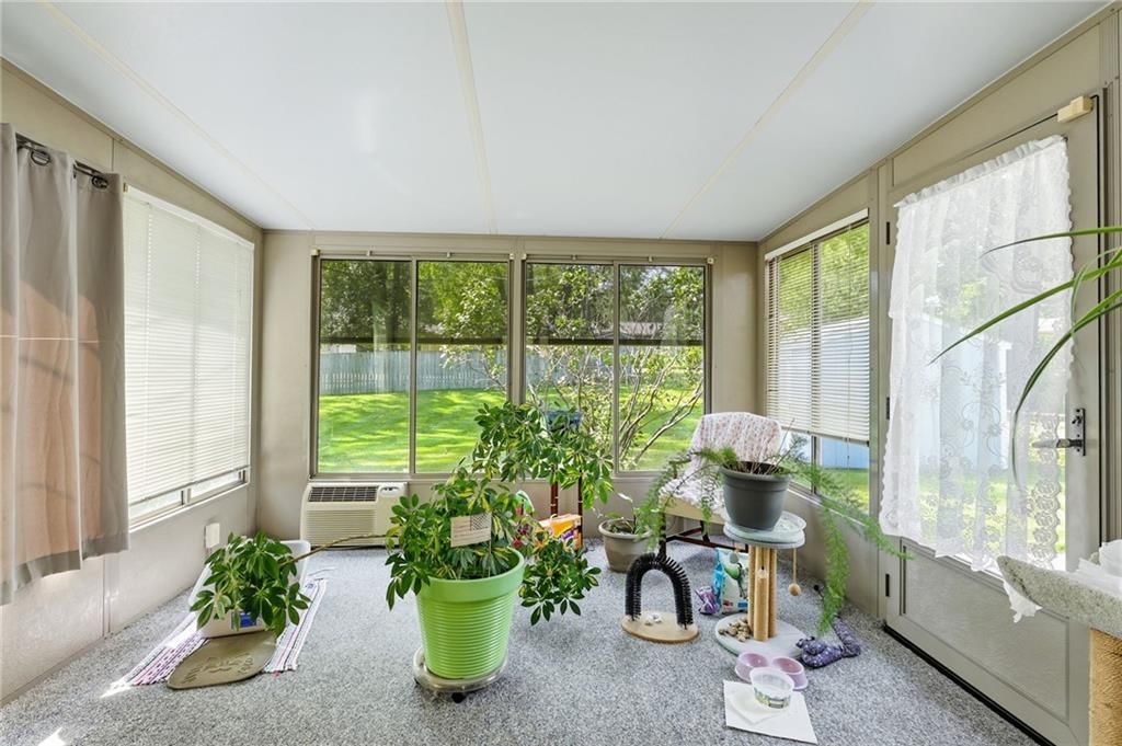 7202 Larsen Street — photo 11