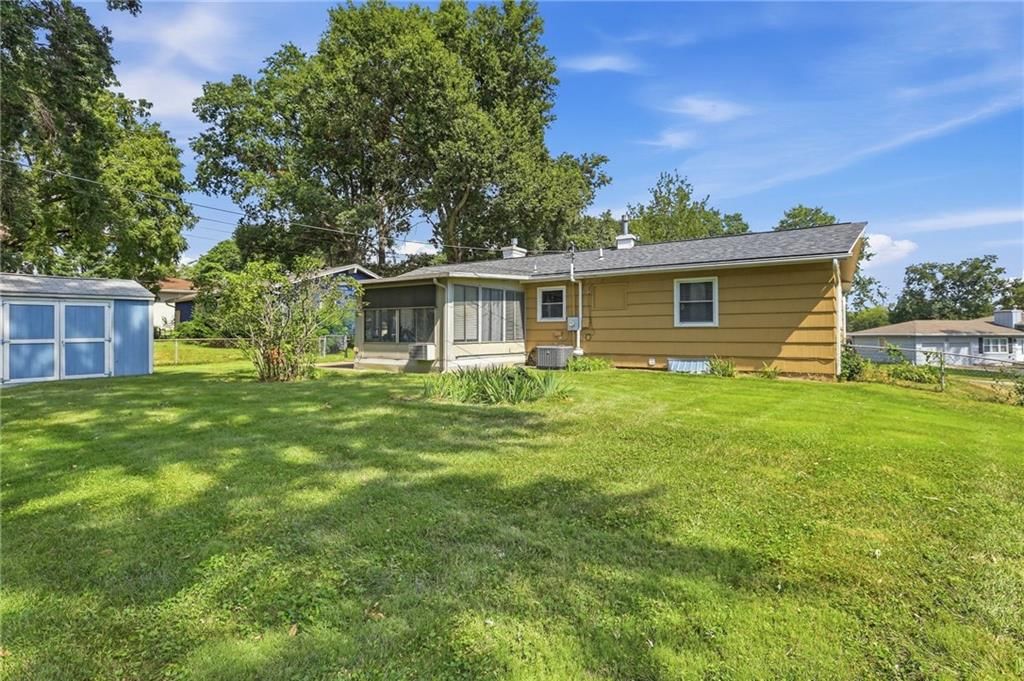 7202 Larsen Street — photo 25