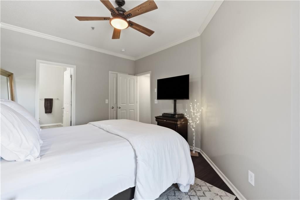 15910 Granada Street — photo 18