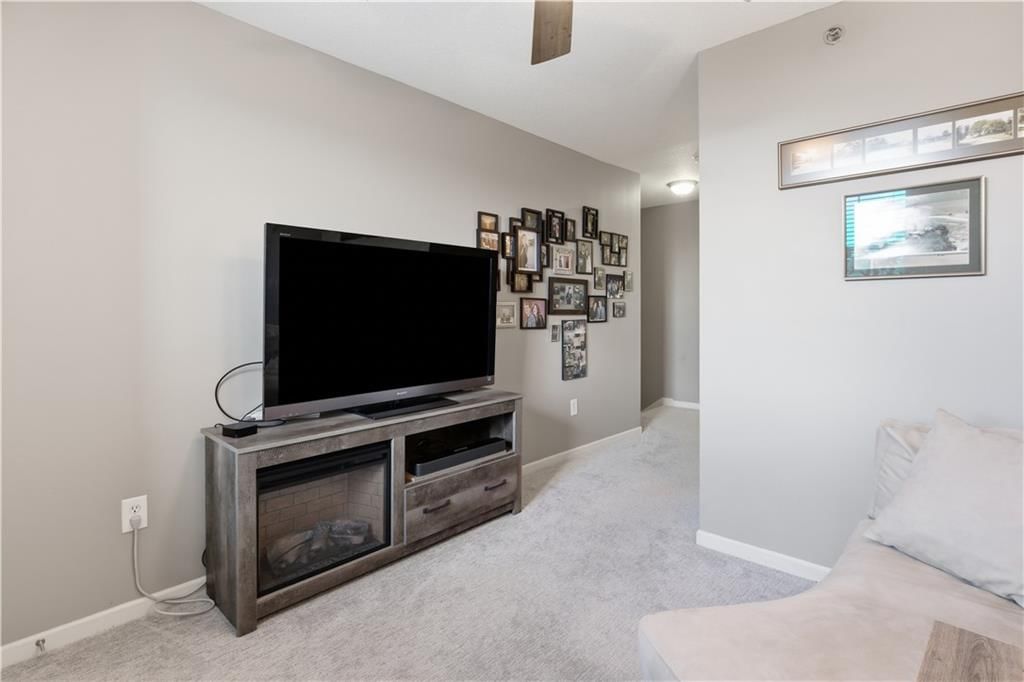 15910 Granada Street — photo 23