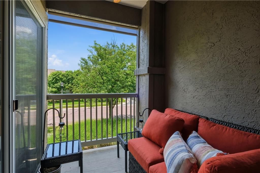 15910 Granada Street — photo 27