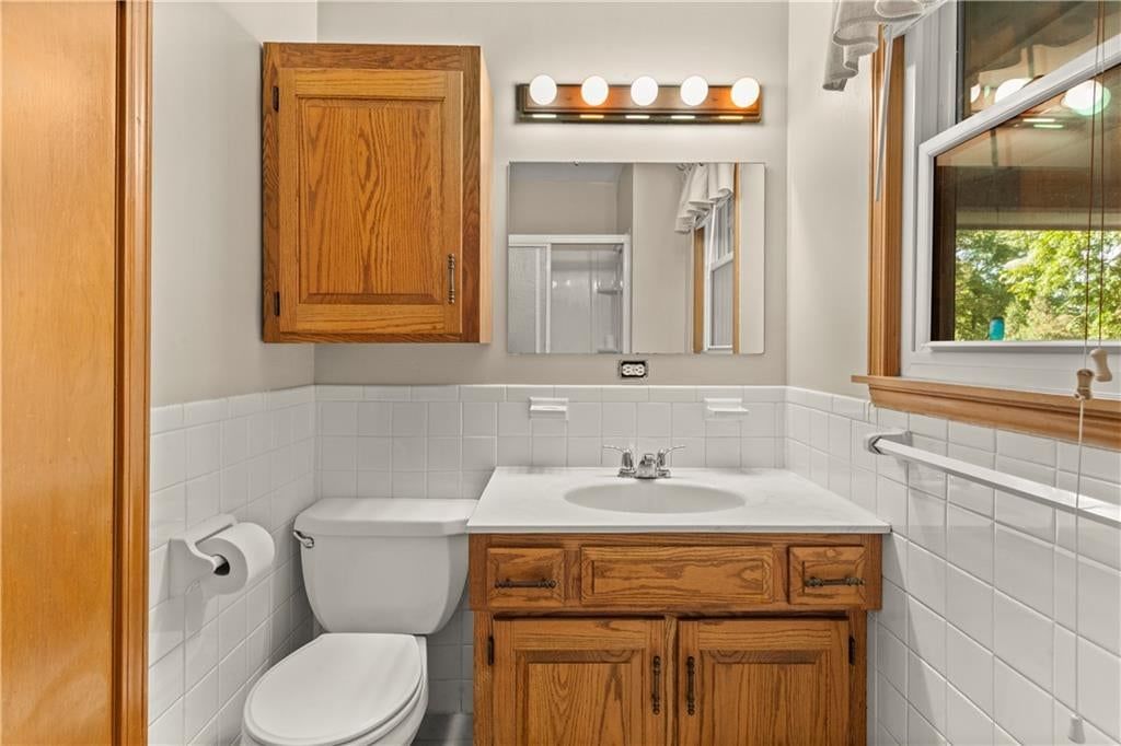 7915 W 77th Street — photo 10