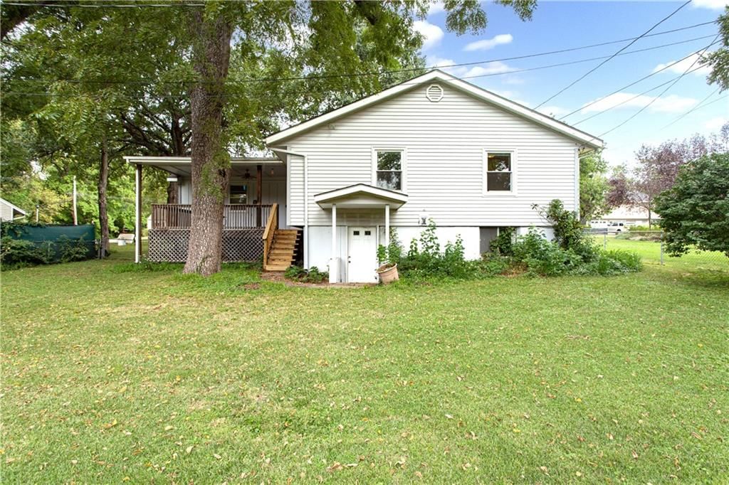 7915 W 77th Street — photo 15