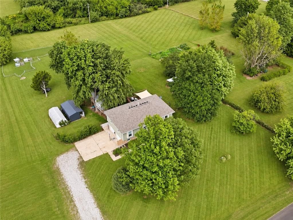 20212 Golden Road — photo 3