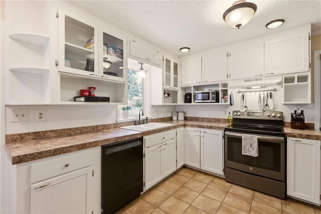 7426 Beverly Street — photo 9
