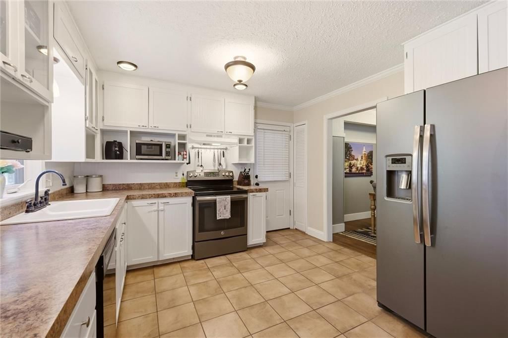 7426 Beverly Street — photo 11