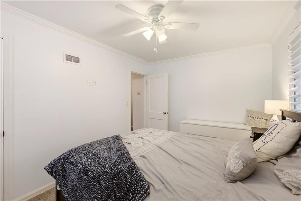 7426 Beverly Street — photo 16