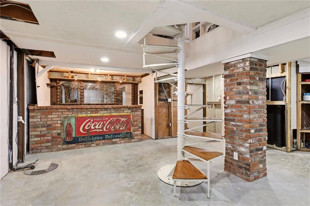 7426 Beverly Street — photo 22