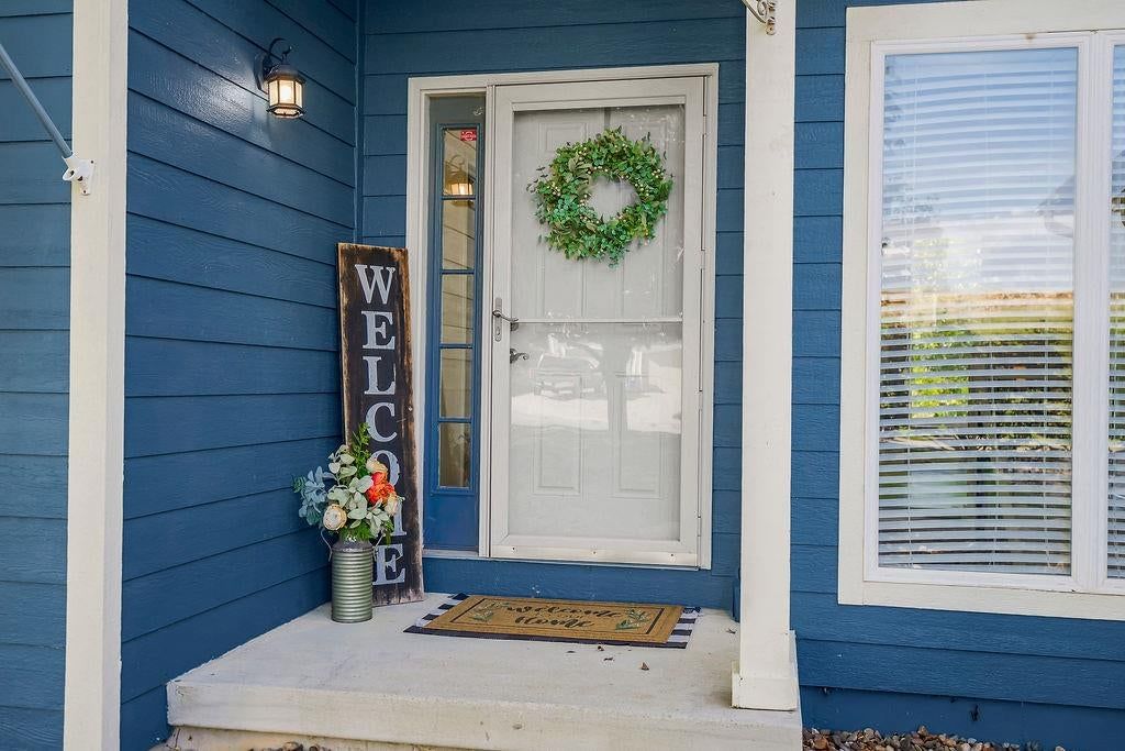 201 E Whispering Hills Boulevard, Lone Jack, MO: listing photo 2