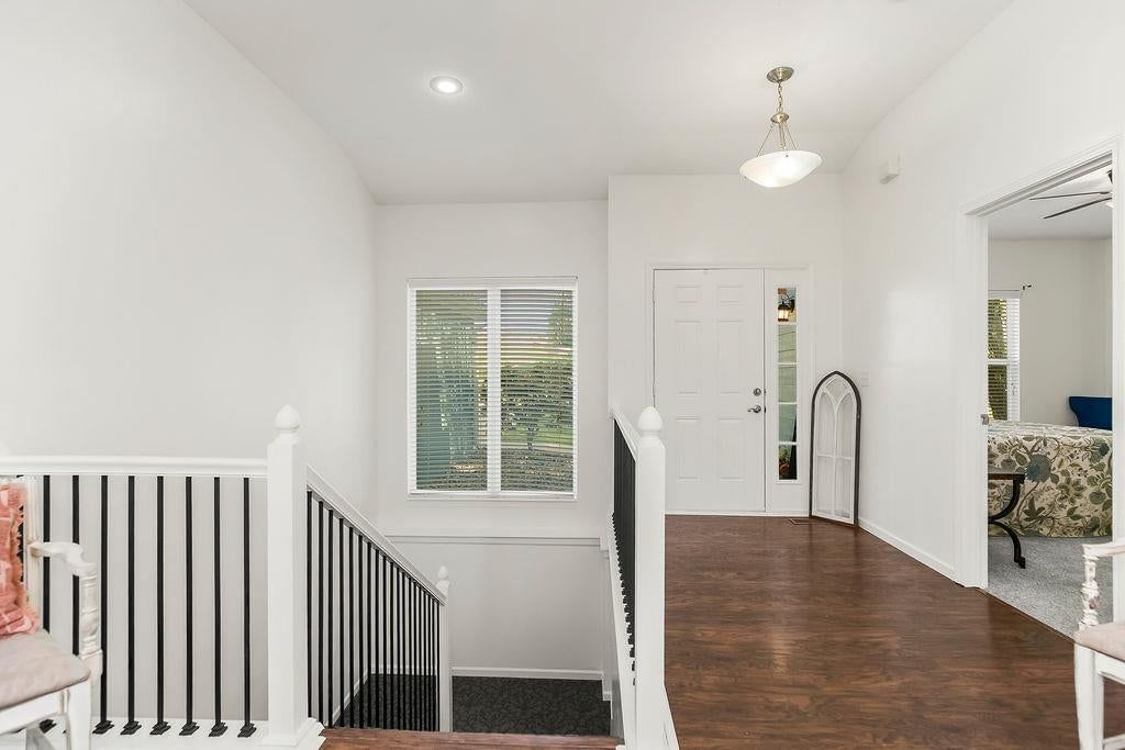 201 E Whispering Hills Boulevard, Lone Jack, MO: listing photo 3