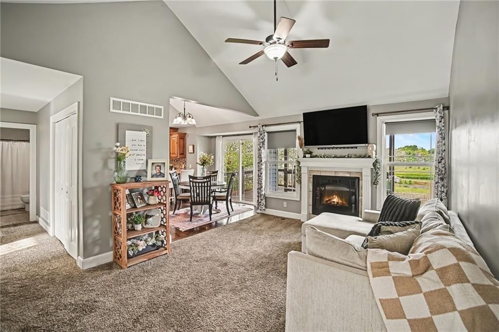 19224 Tomahawk Lane — photo 3