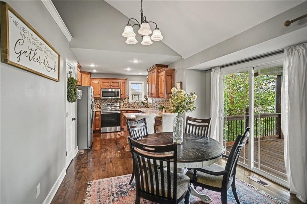 19224 Tomahawk Lane — photo 8
