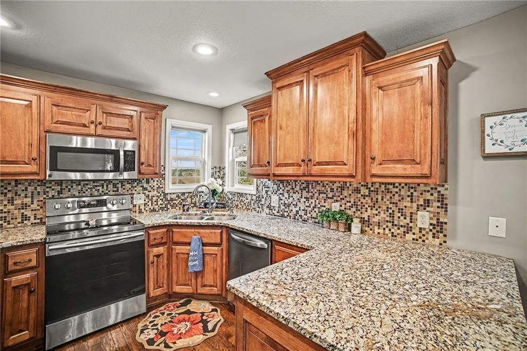 19224 Tomahawk Lane — photo 10