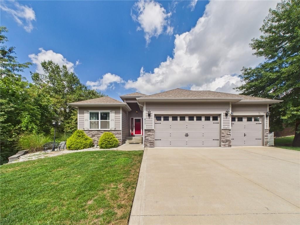 477 Sycamore Court — photo 1