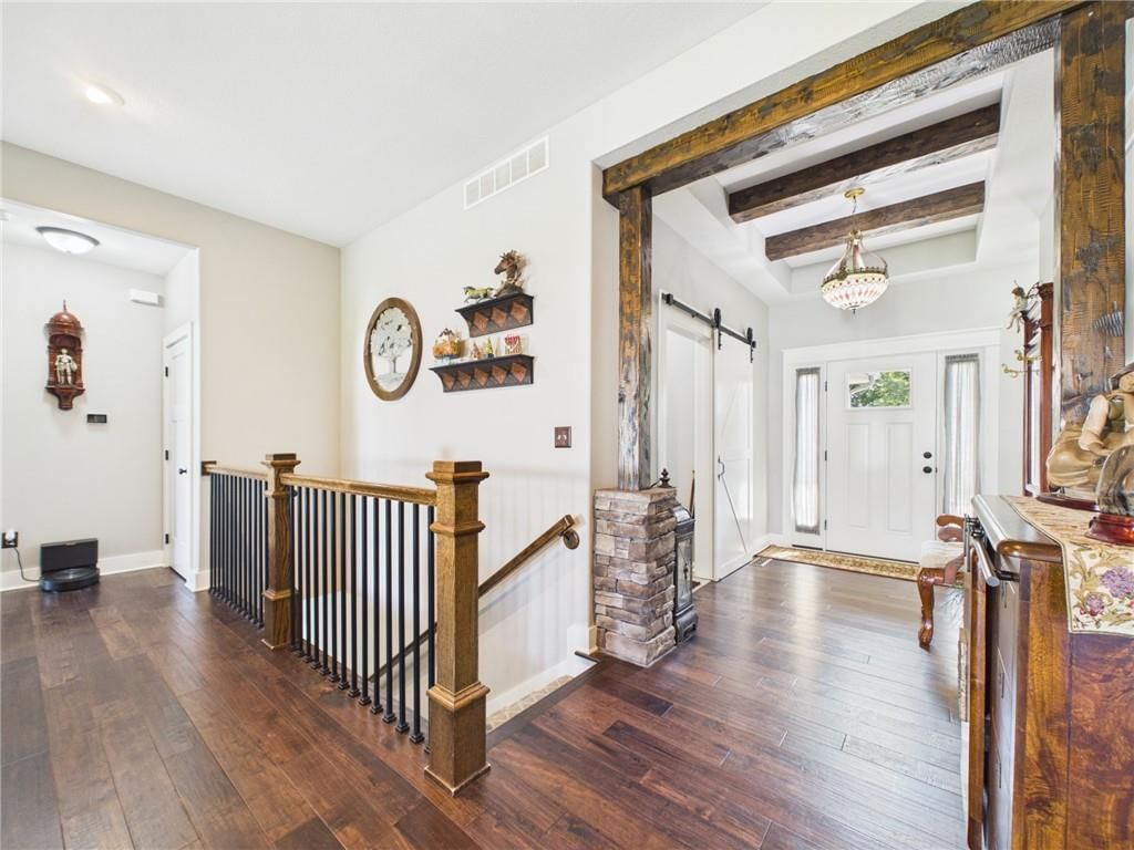 477 Sycamore Court — photo 4