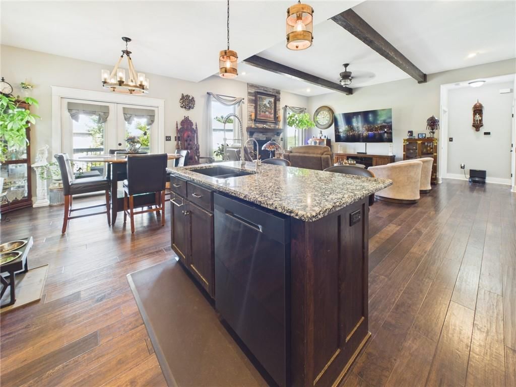 477 Sycamore Court — photo 5