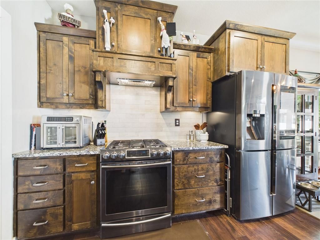 477 Sycamore Court — photo 9