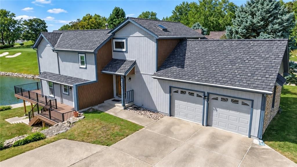 4808 NE PEBBLE BEACH Street — photo 2