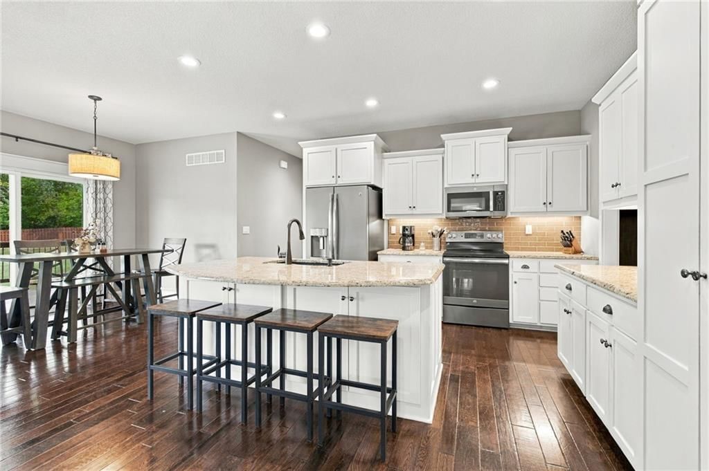 483 Olive Court — photo 11