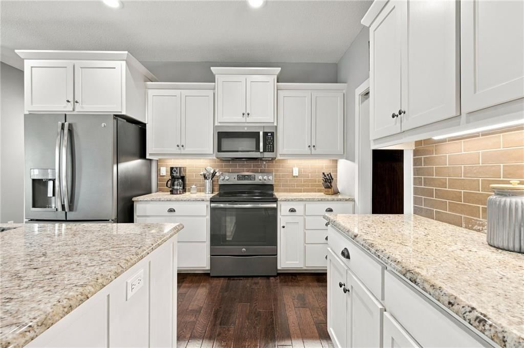 483 Olive Court — photo 13