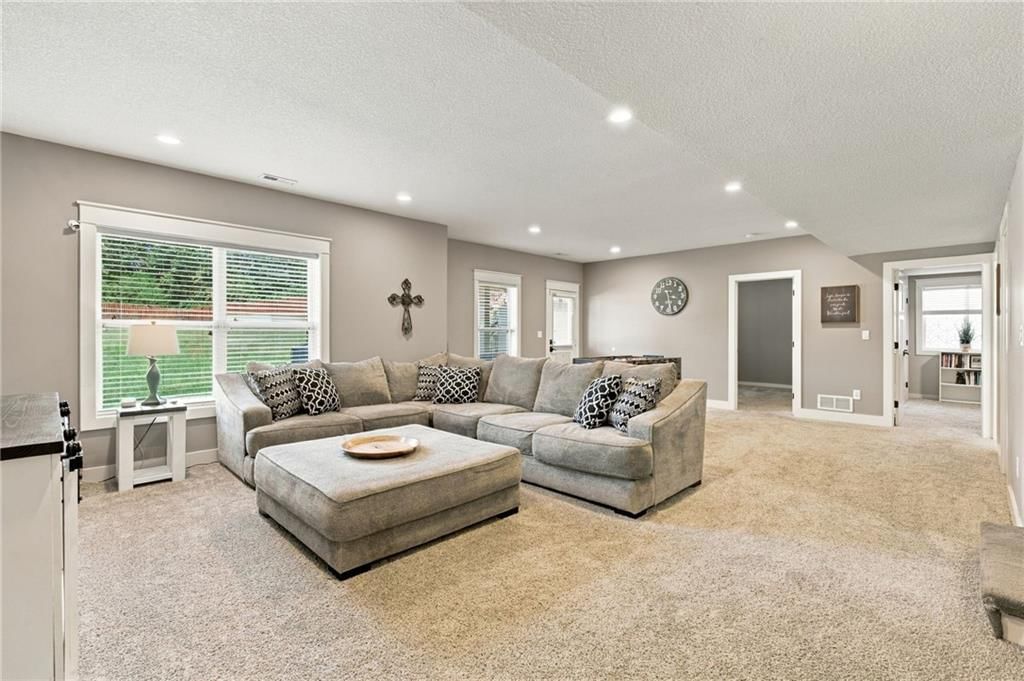 483 Olive Court — photo 31