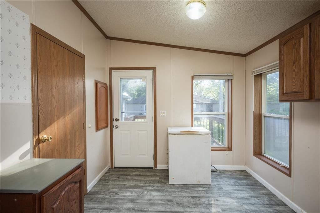 515 W 9th Street — photo 19